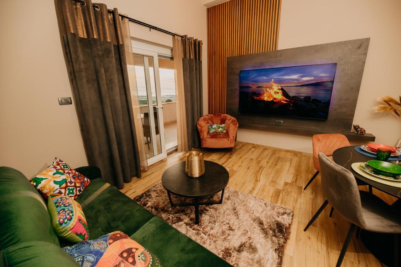 Villa Sunset Pool & Spa Apartments Zgornje Skofije Kültér fotó