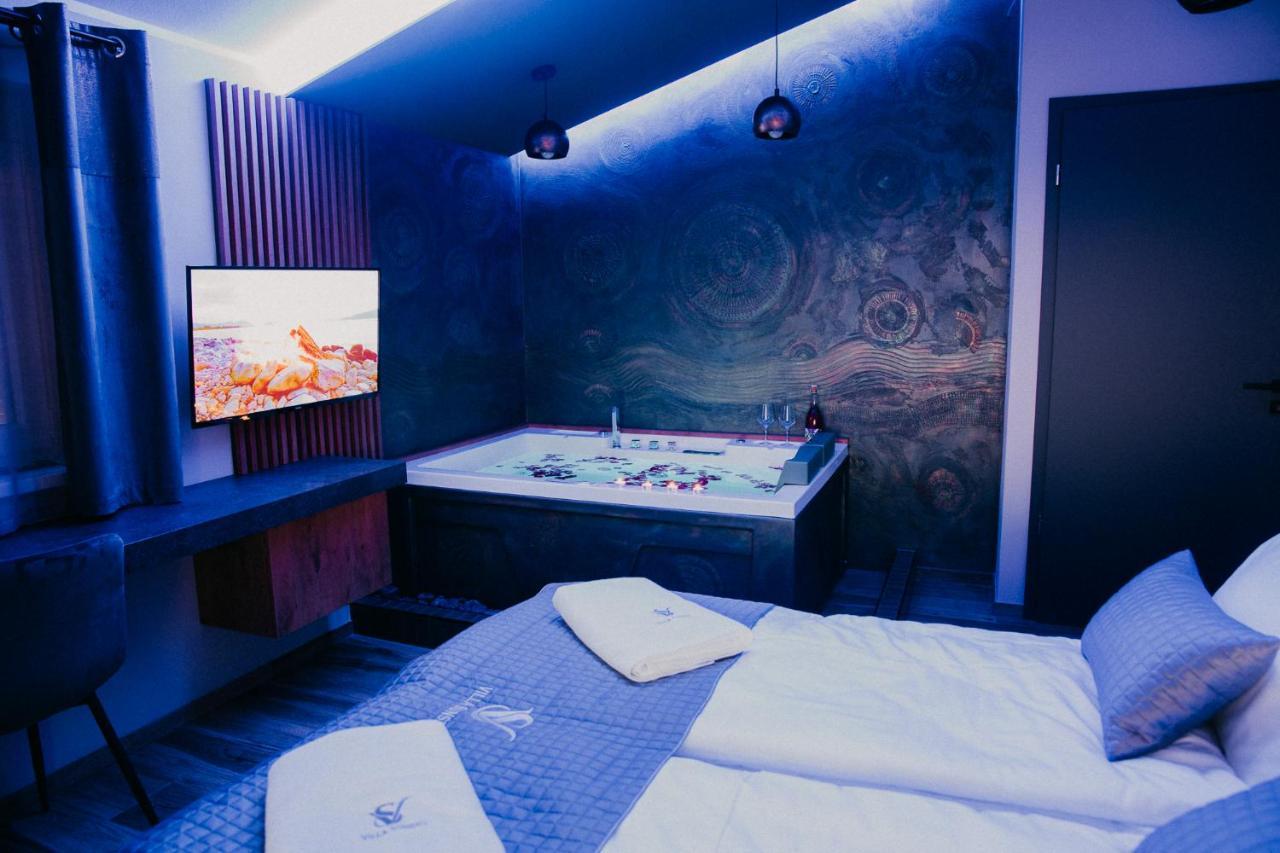 Villa Sunset Pool & Spa Apartments Zgornje Skofije Kültér fotó