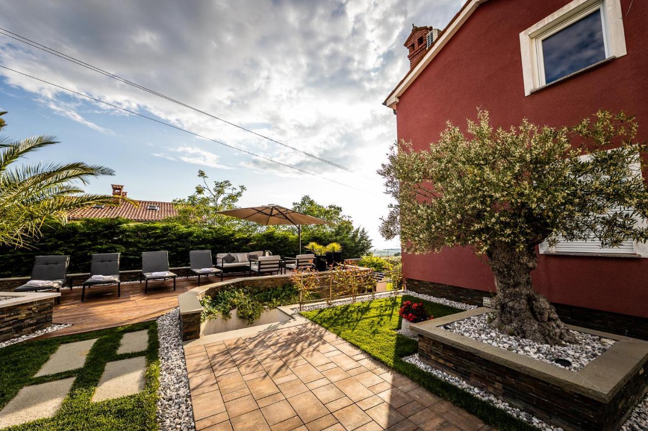 Villa Sunset Pool & Spa Apartments Zgornje Skofije Kültér fotó